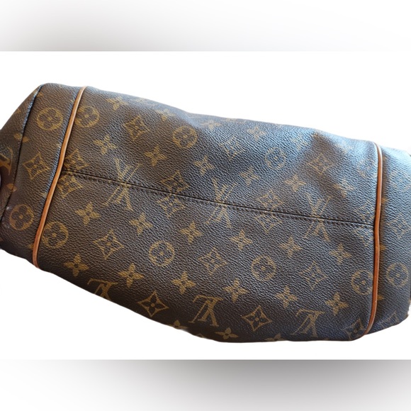 ✨SOLD✨ Louis Vuitton Totally MM Monogram - Picture 7 of 10